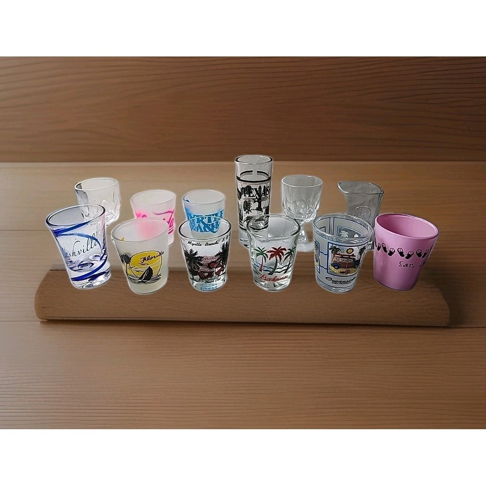 Lot 10 Vintage Souvenir Shot Glasses Nashville, Florida,  California, SC, Texas+